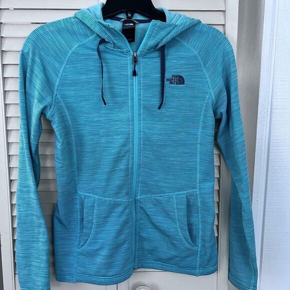 Women’s small north face jacket - Picture 1 of 5